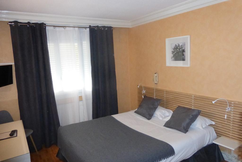 Laennec Hotel Lyon Exterior photo